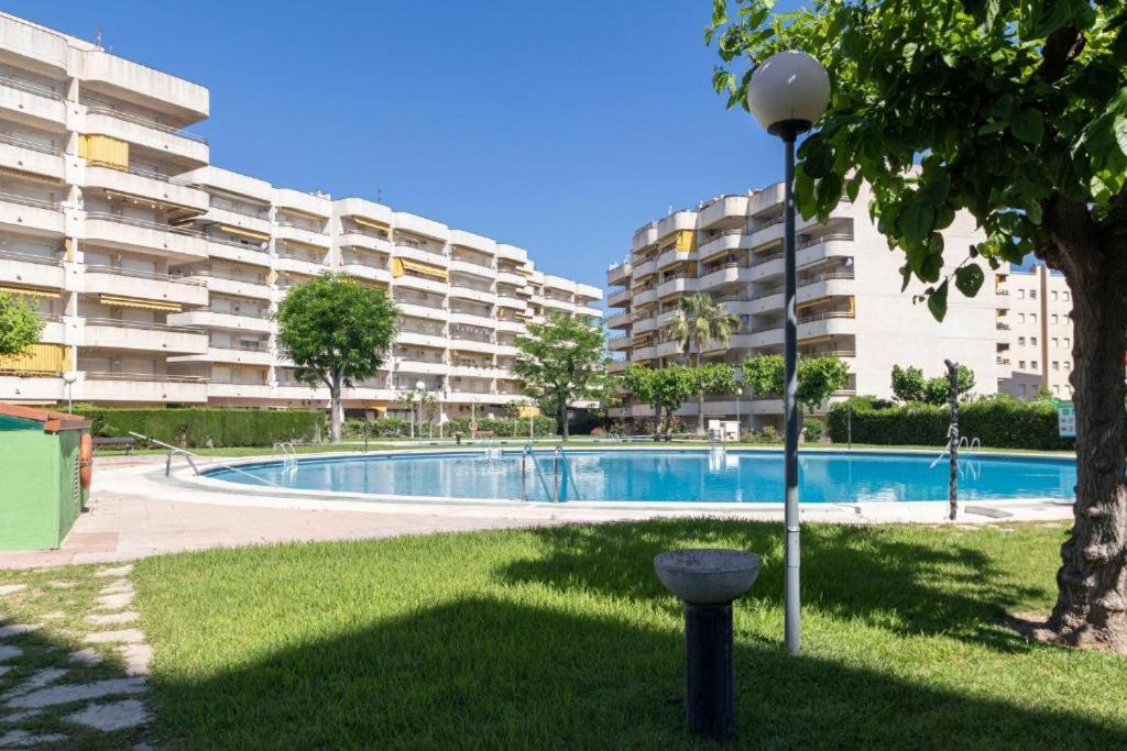 Danubio Port Aventura Apartment Salou Bagian luar foto