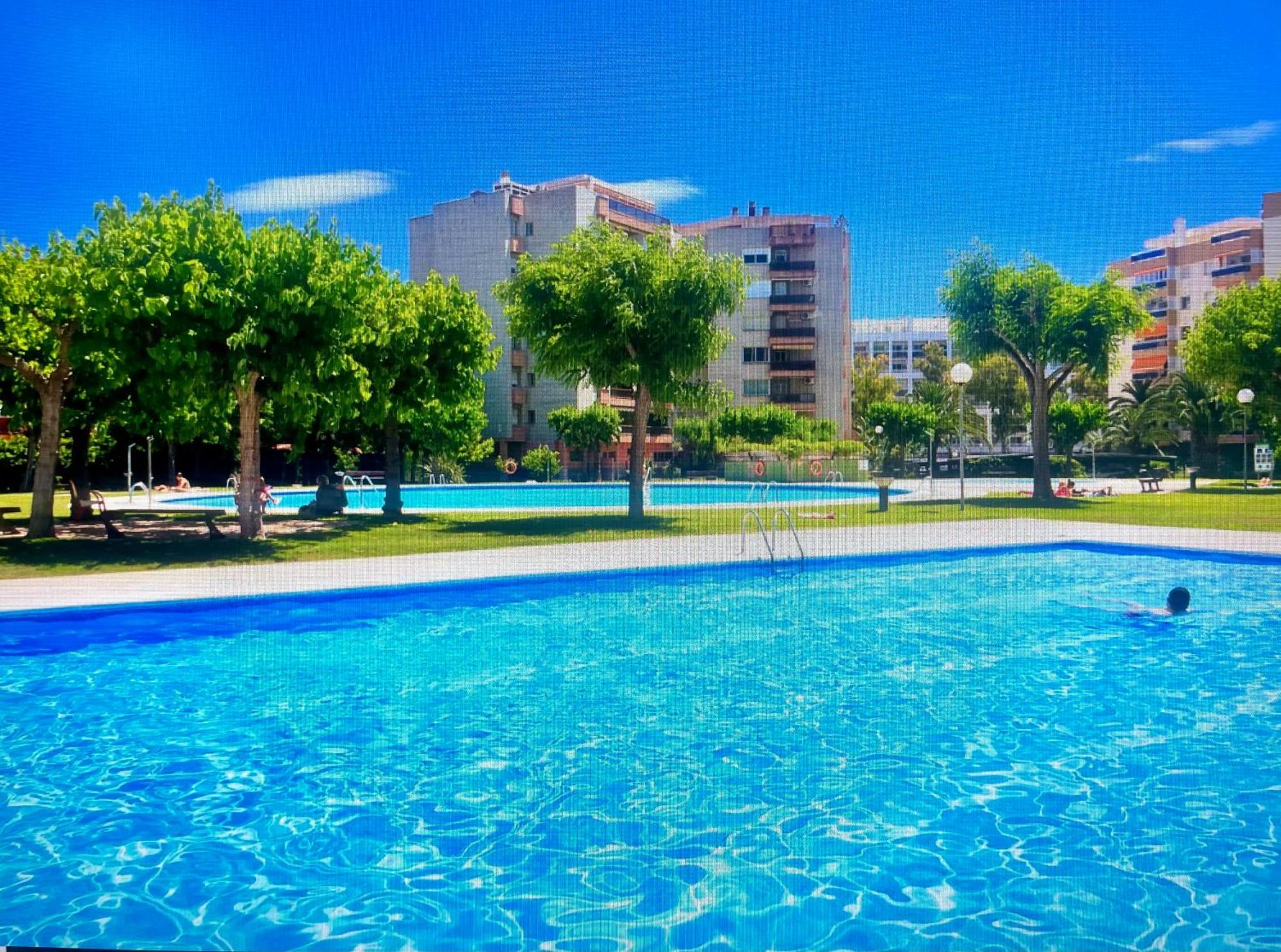 Danubio Port Aventura Apartment Salou Bagian luar foto